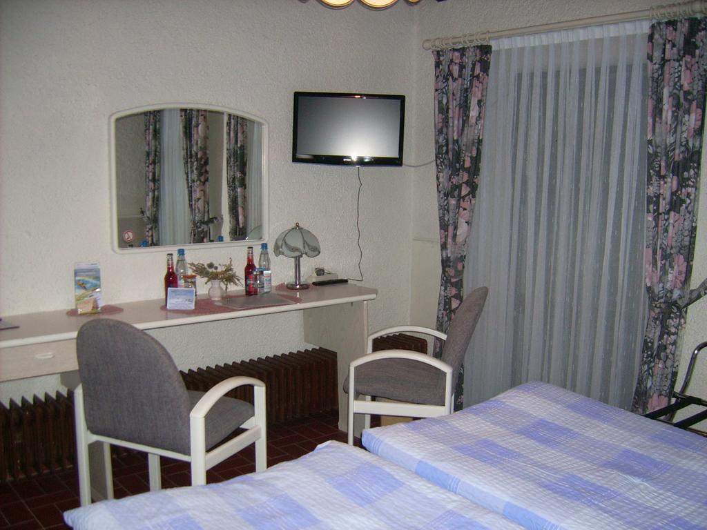 Gaestehaus Hochrhoenblick Schönau an der Brend Pokój zdjęcie
