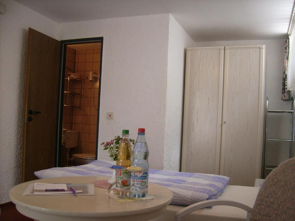 Gaestehaus Hochrhoenblick Schönau an der Brend Pokój zdjęcie